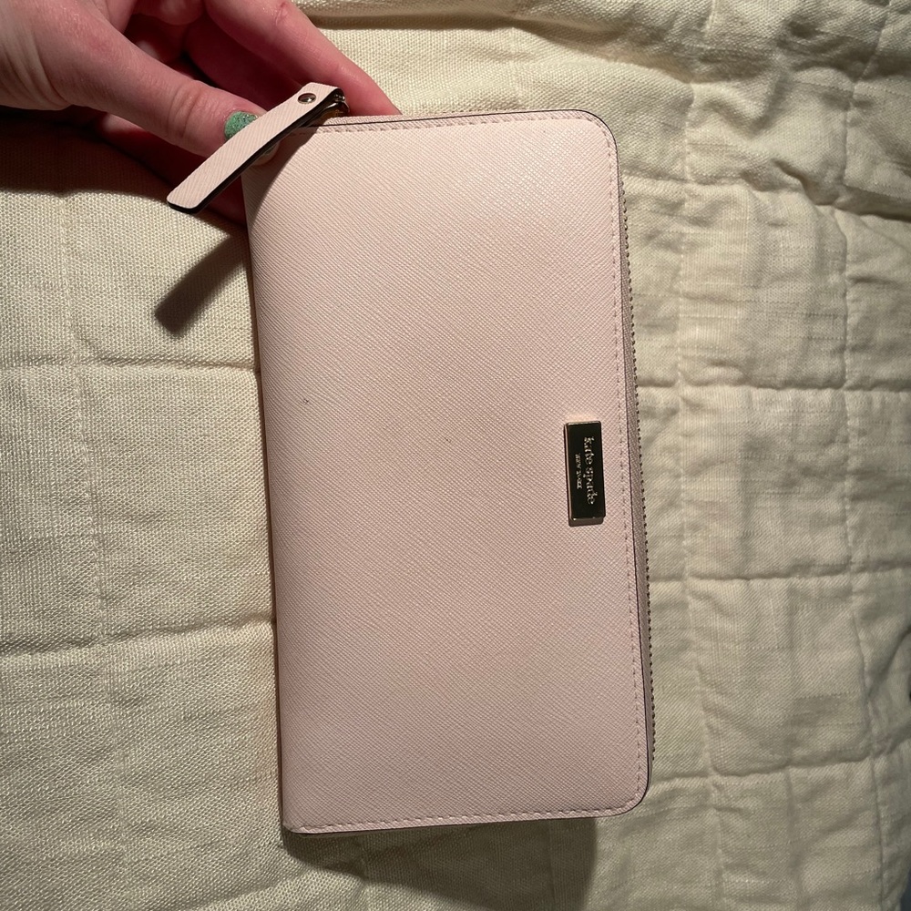 Kate Spade Zip Around Wallet - Picture 2 of 7